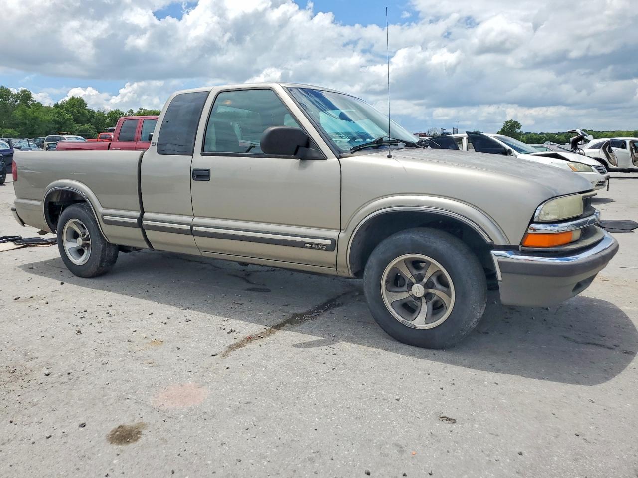 2001 CHEVROLET S10