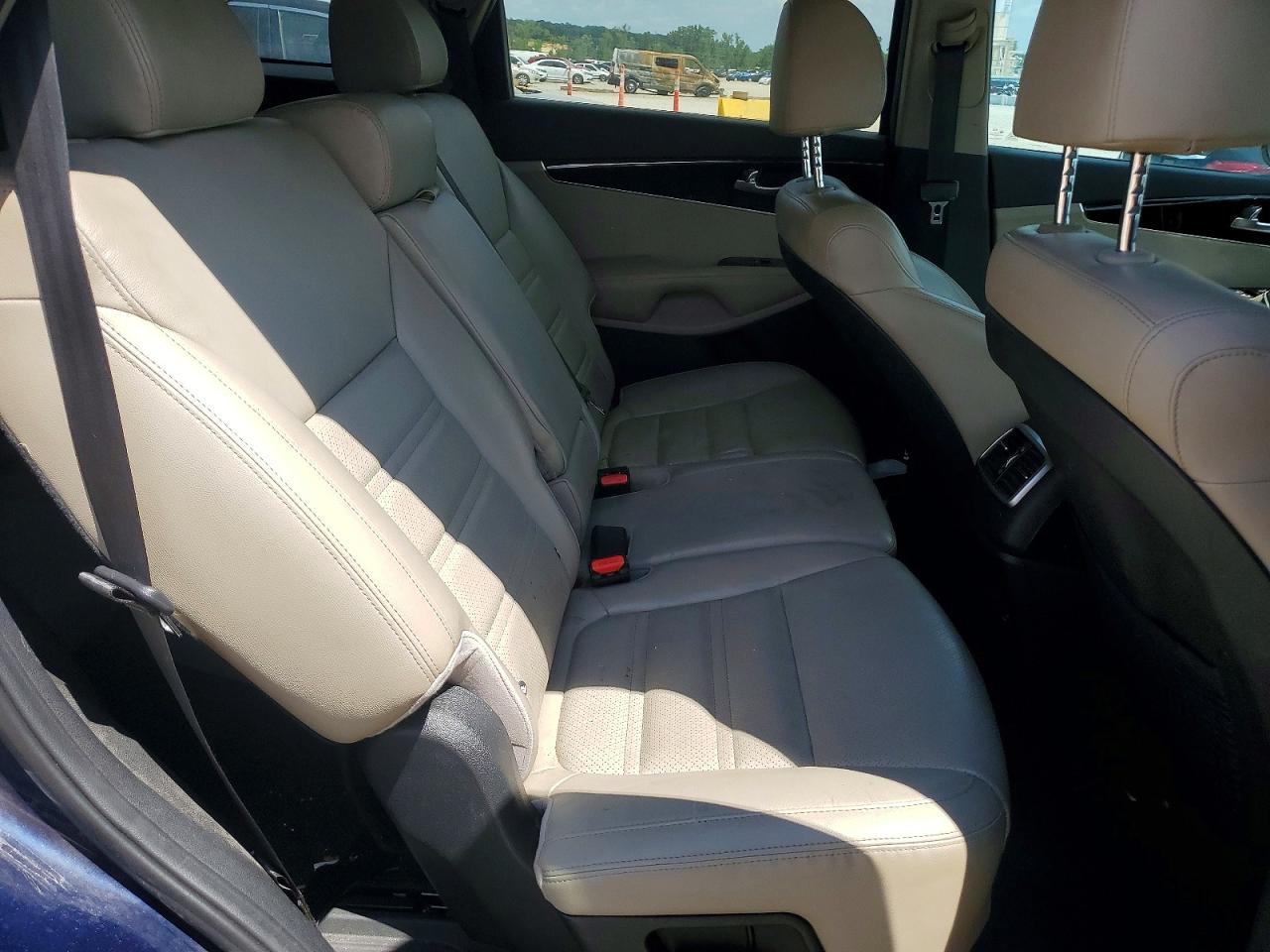 2019 KIA SORENTO