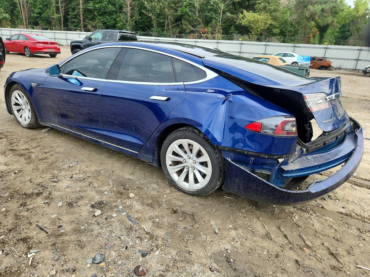 2016 TESLA MODEL S