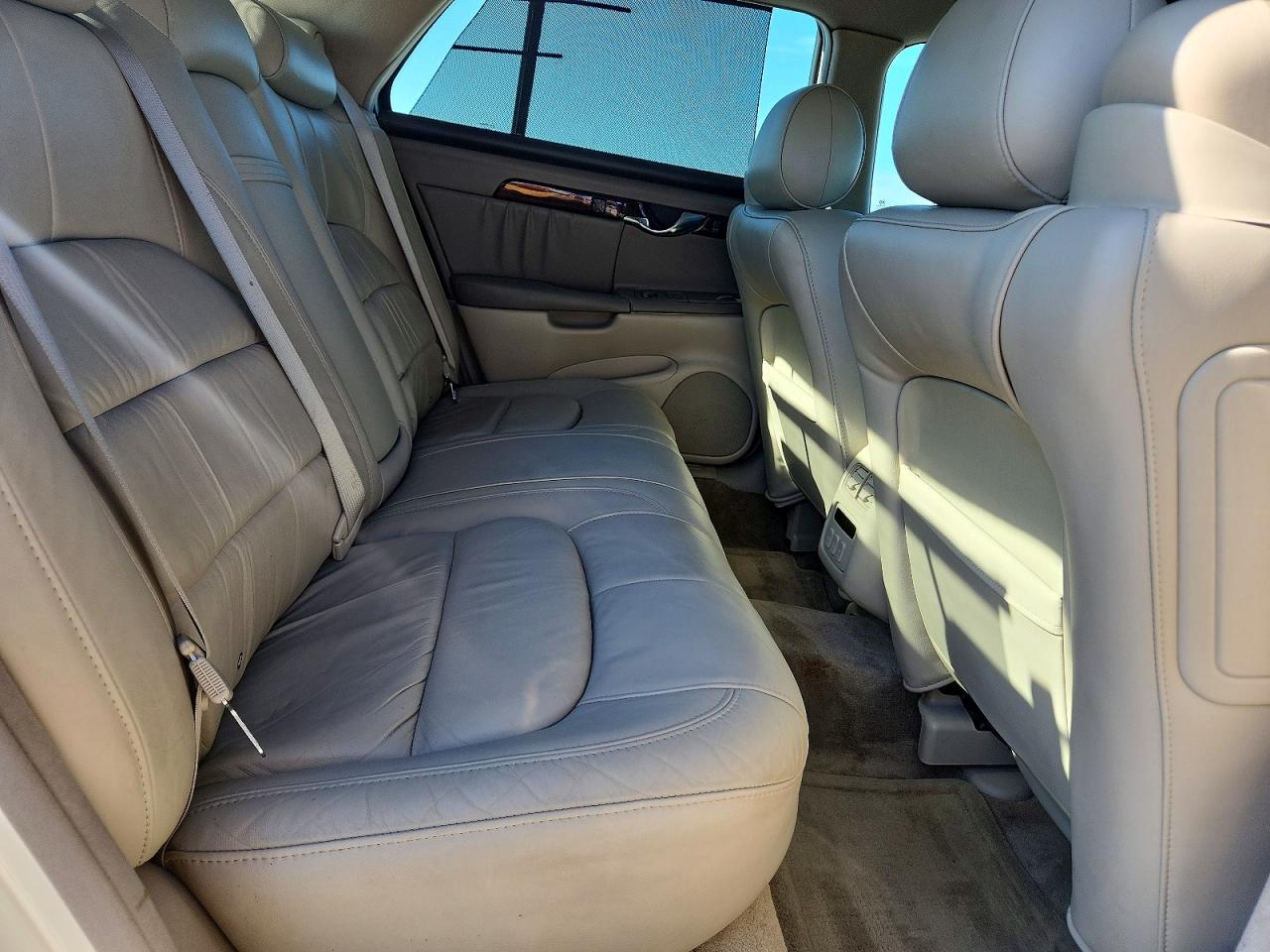 2003 CADILLAC DEVILLE