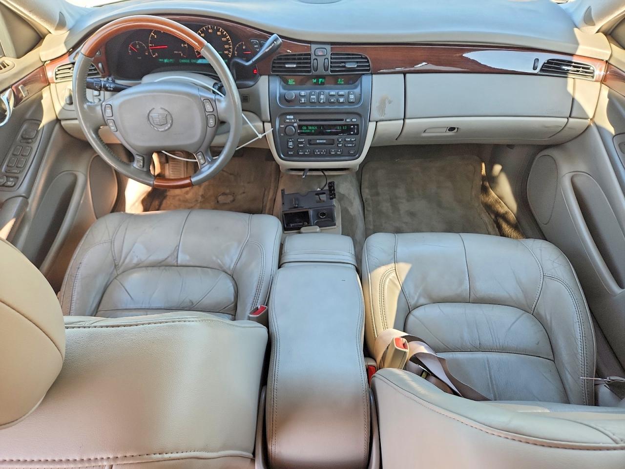 2003 CADILLAC DEVILLE