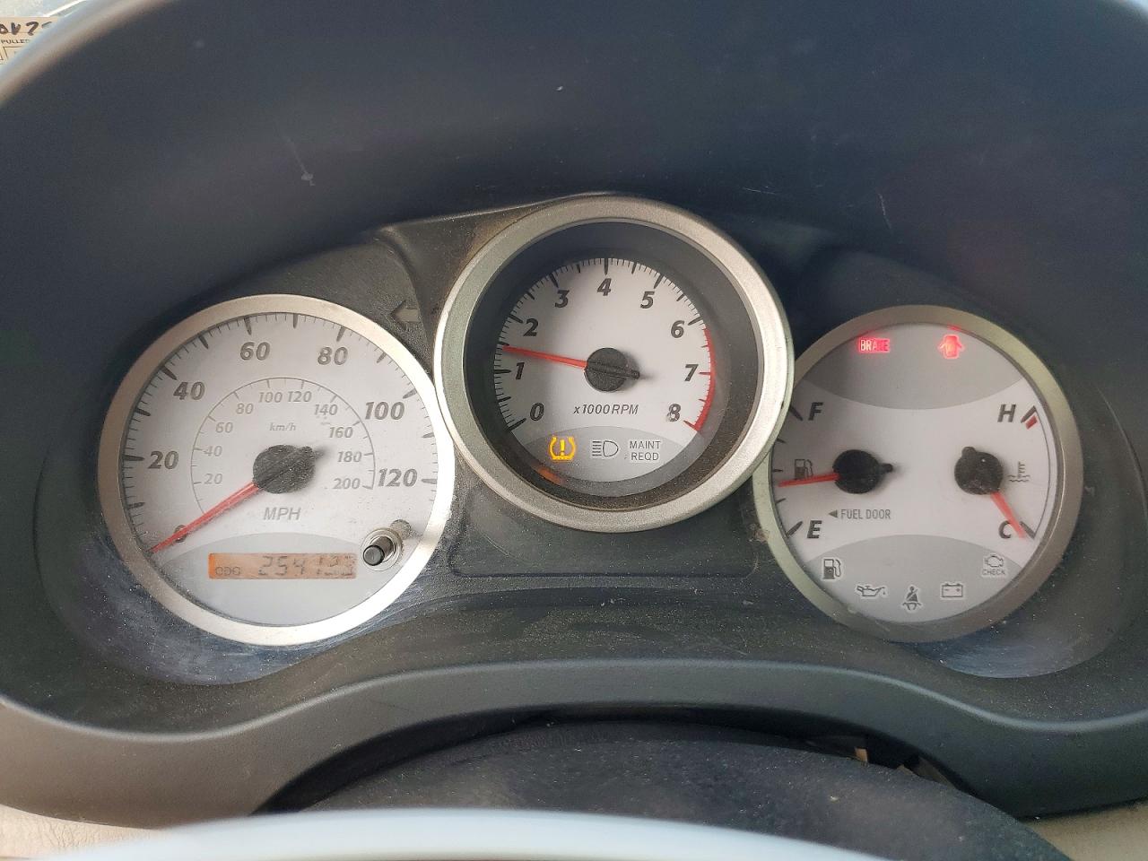 2005 TOYOTA RAV4