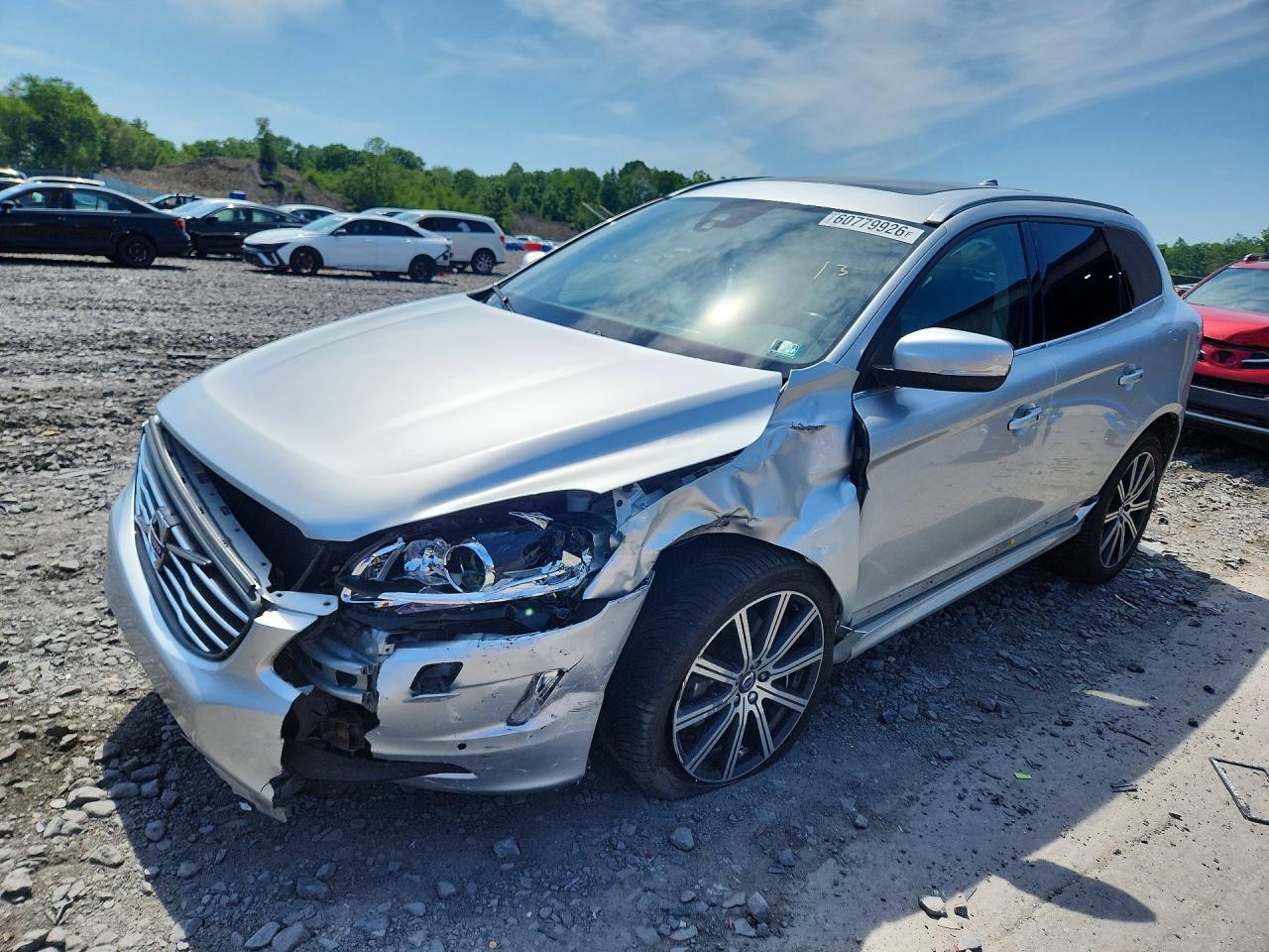 2017 VOLVO XC60