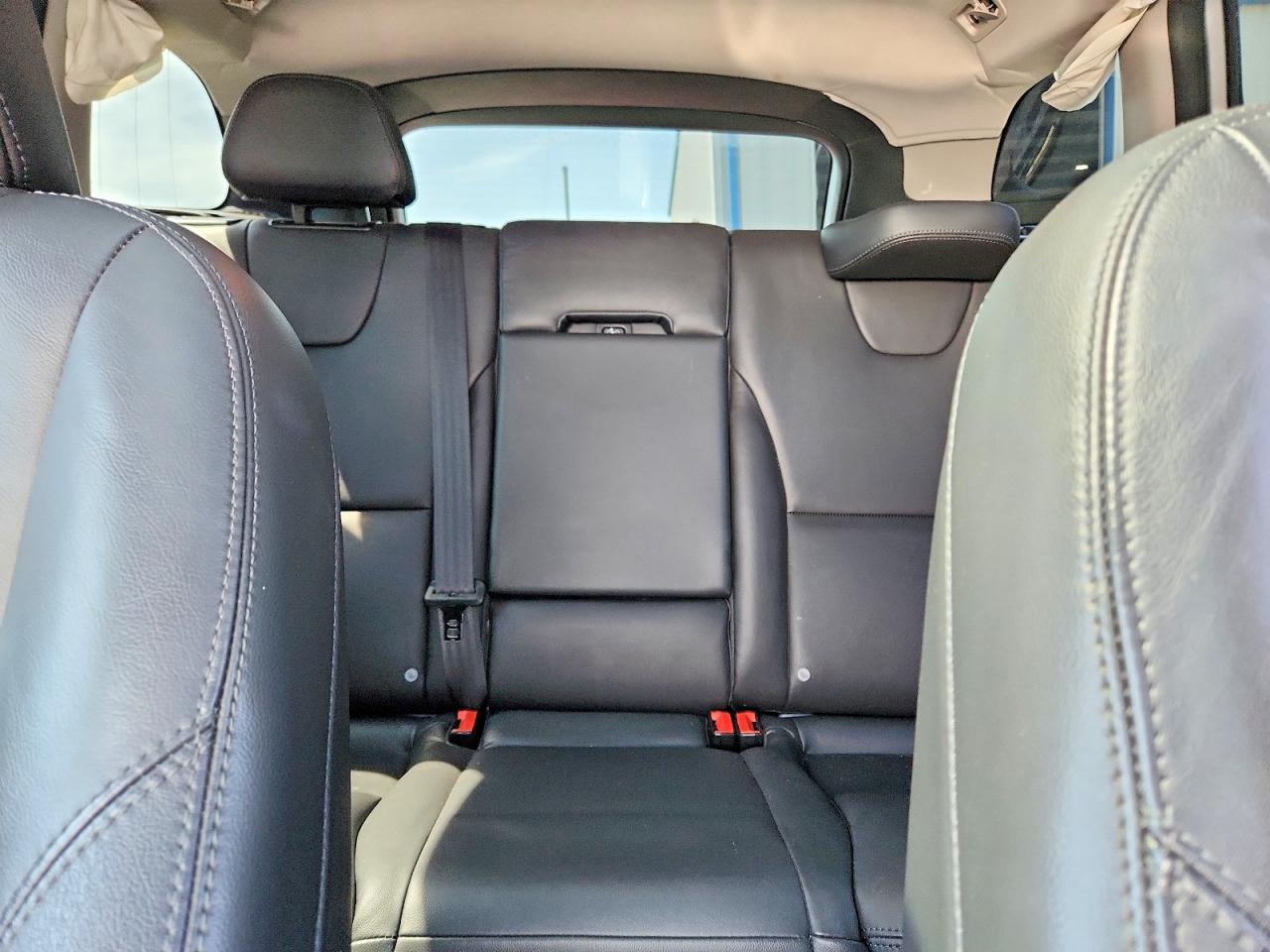 2017 VOLVO XC60