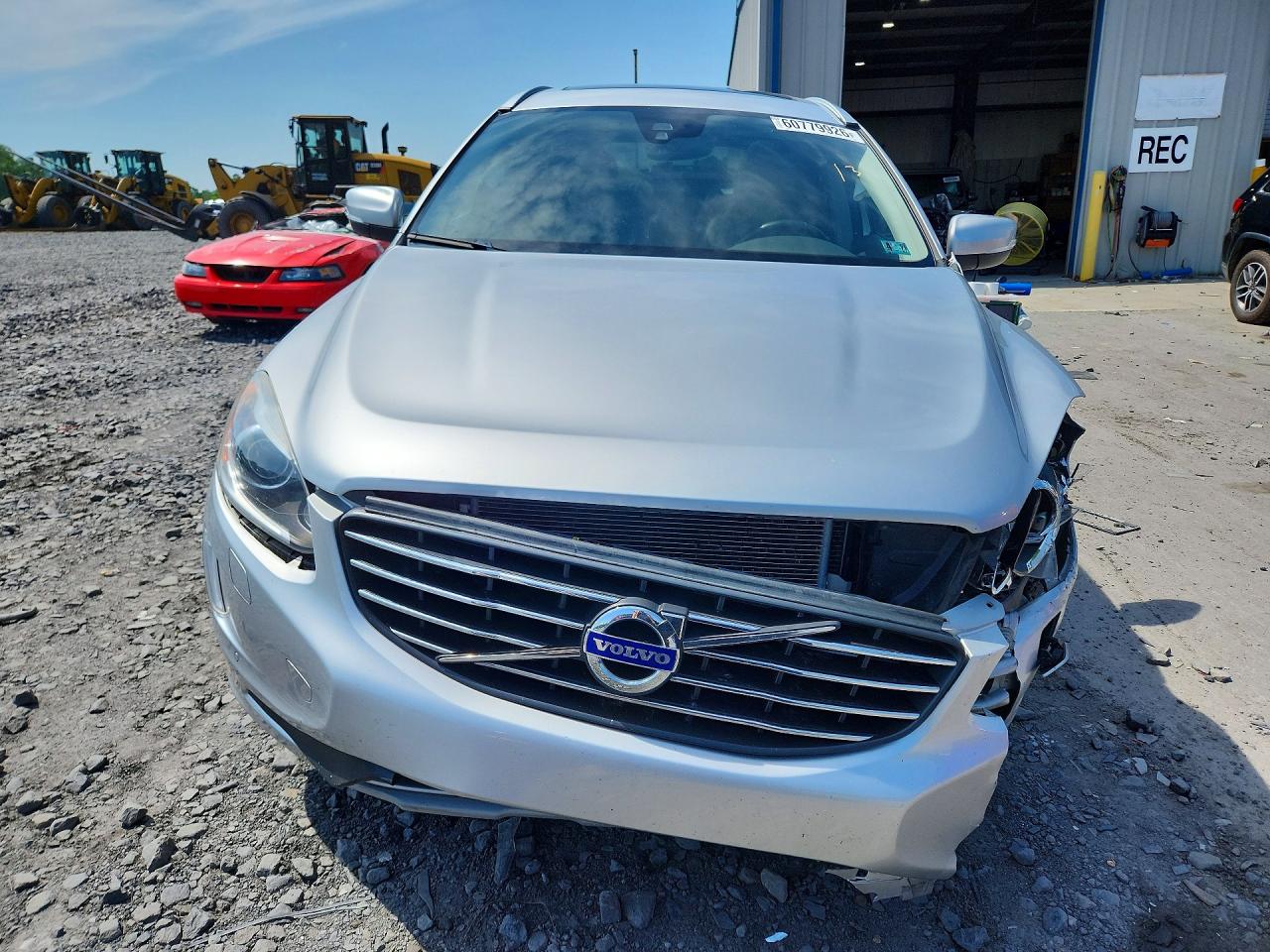 2017 VOLVO XC60