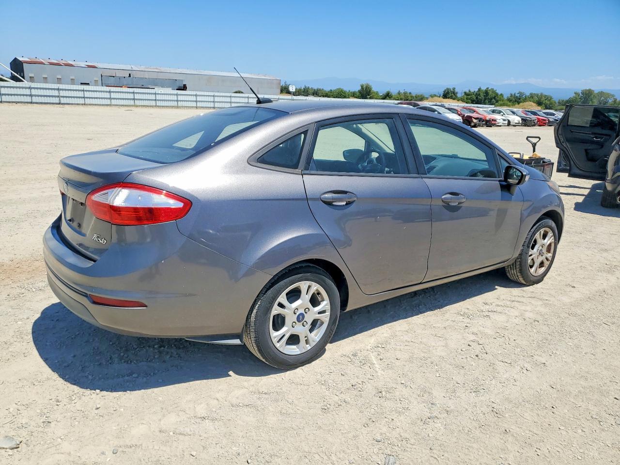 2014 FORD FIESTA