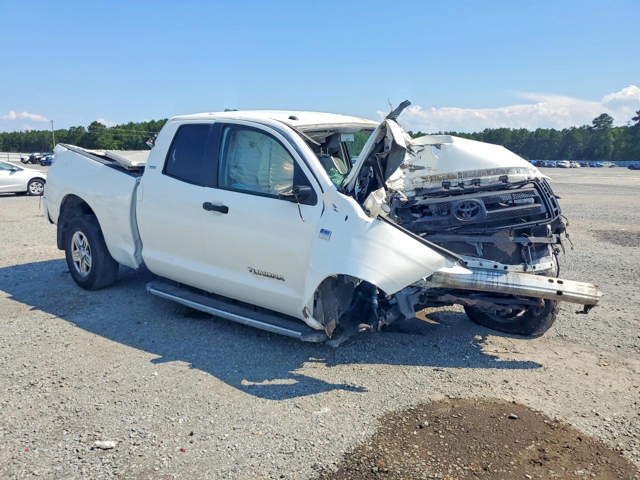 2010 TOYOTA TUNDRA