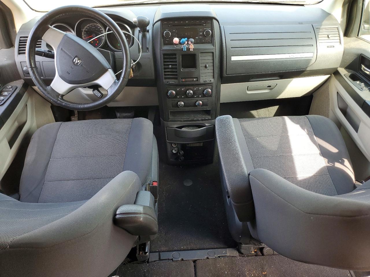 2008 DODGE CARAVAN