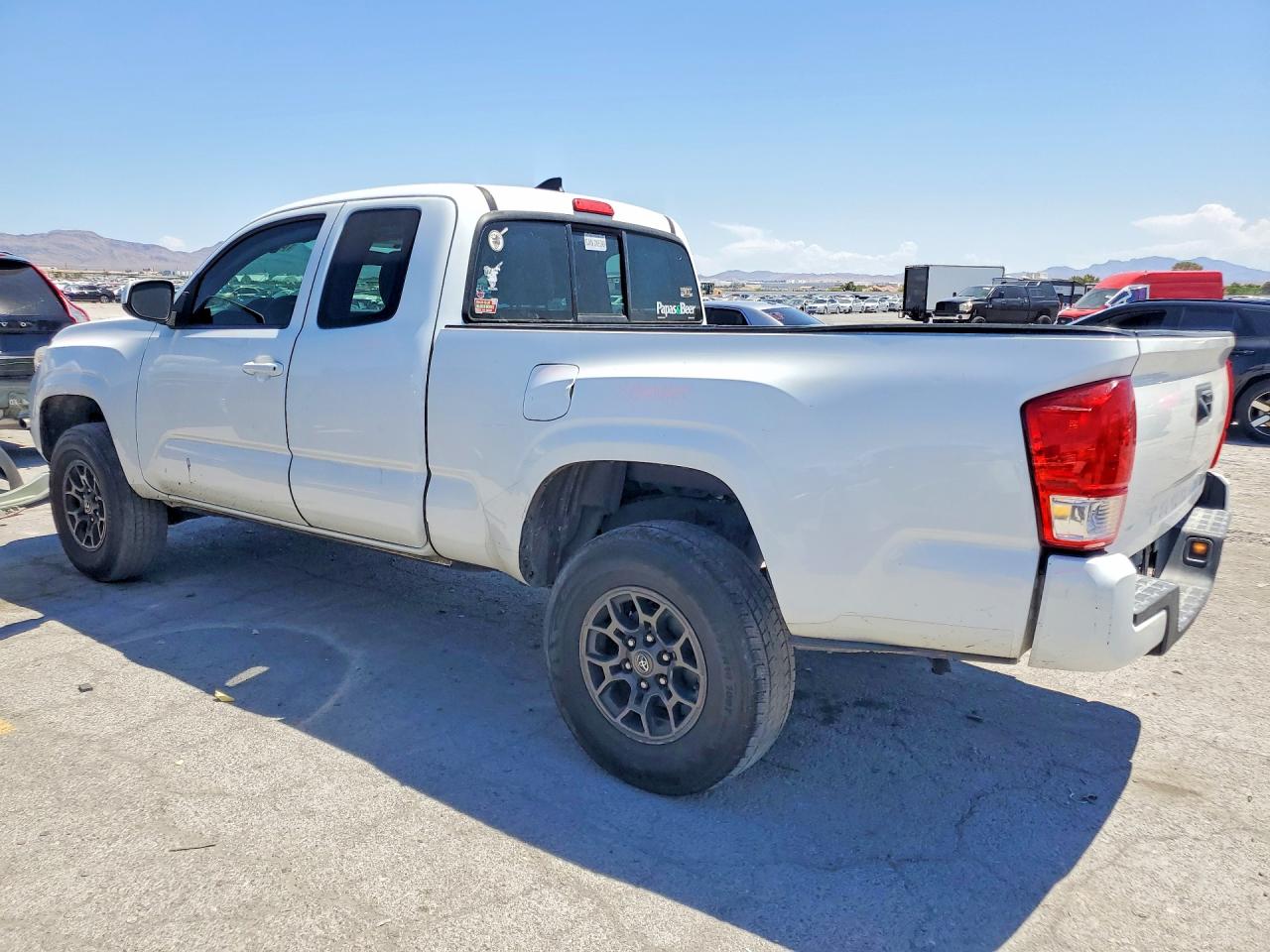 2016 TOYOTA TACOMA