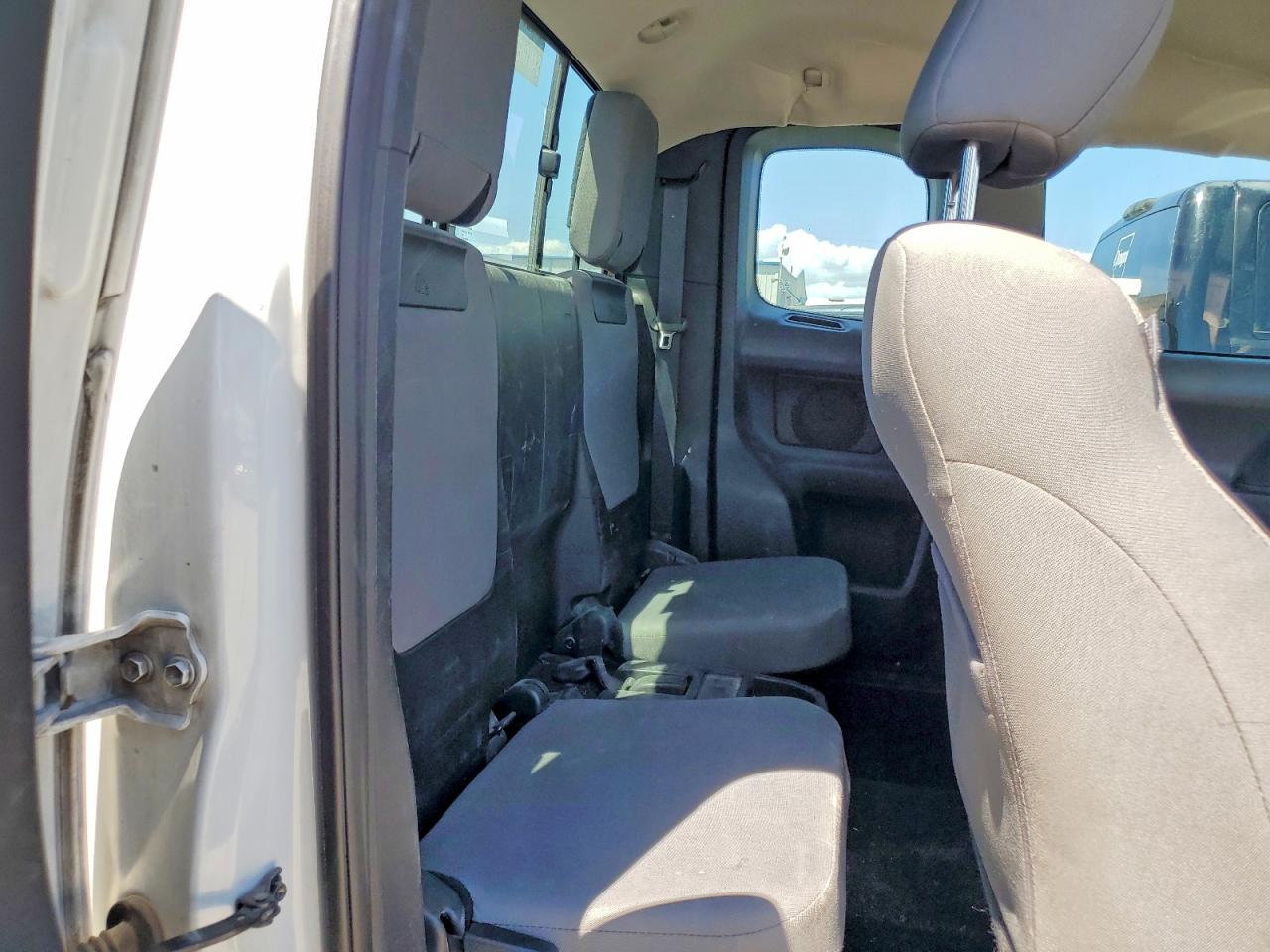 2016 TOYOTA TACOMA