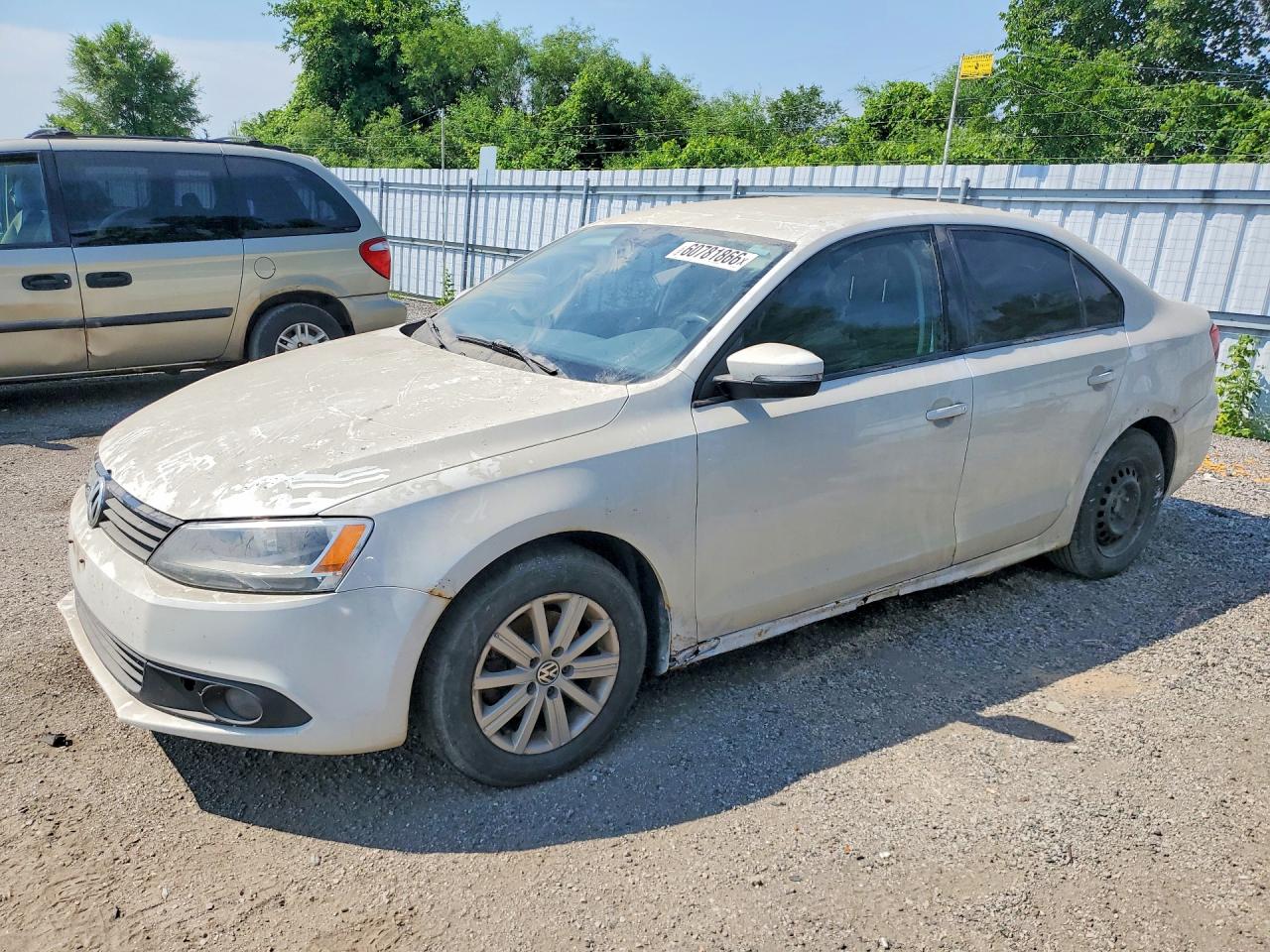 2013 VOLKSWAGEN JETTA