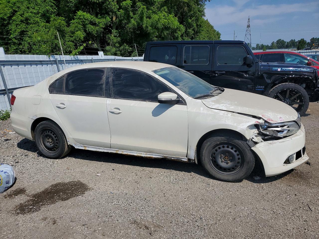 2013 VOLKSWAGEN JETTA