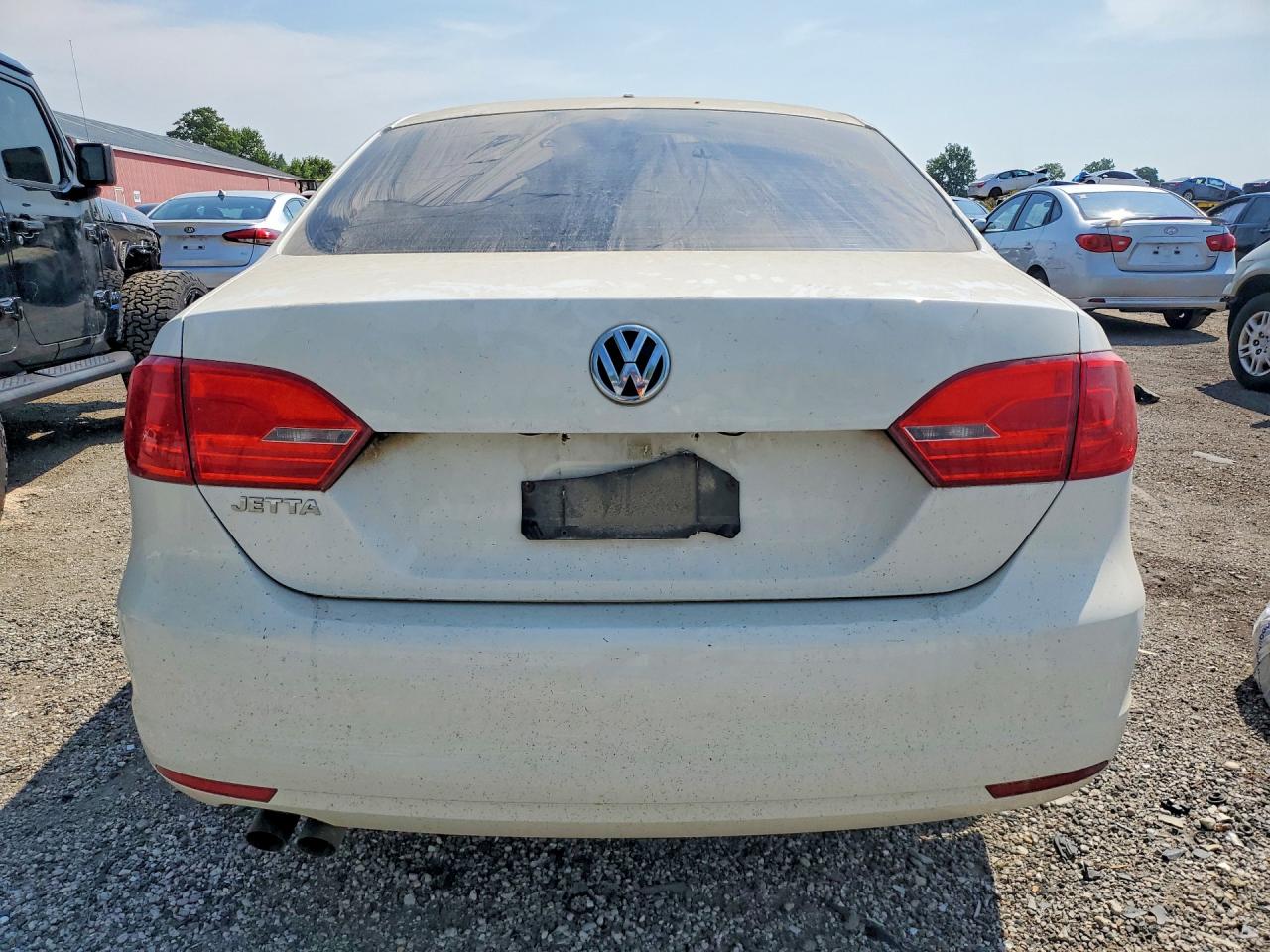 2013 VOLKSWAGEN JETTA