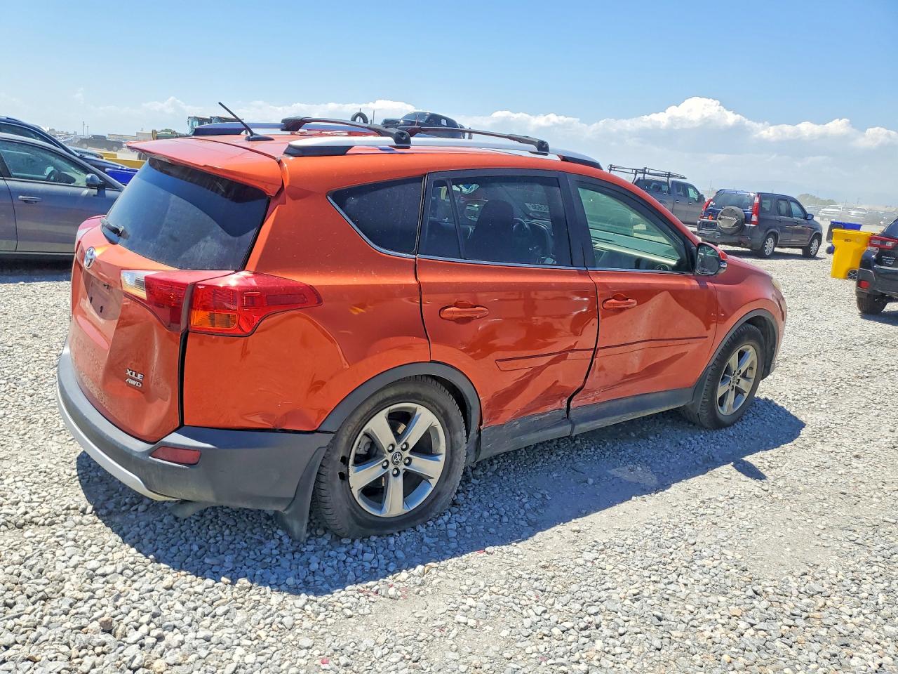 2015 TOYOTA RAV4