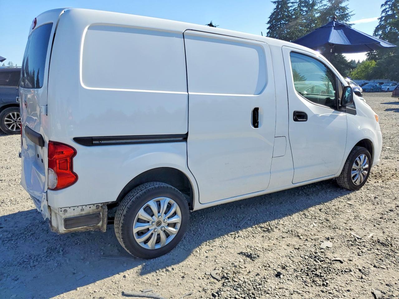 2021 NISSAN NV