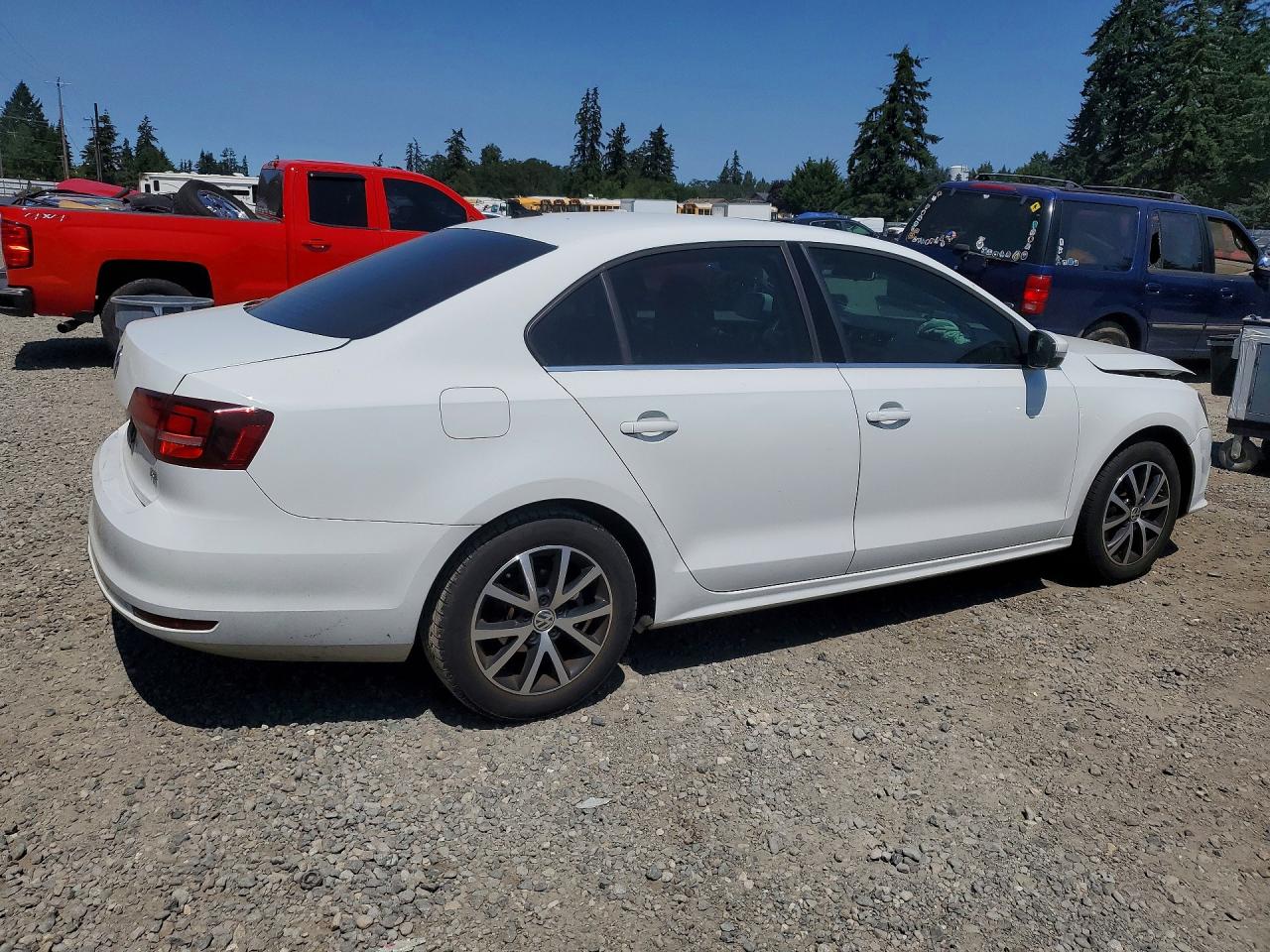 2017 VOLKSWAGEN JETTA