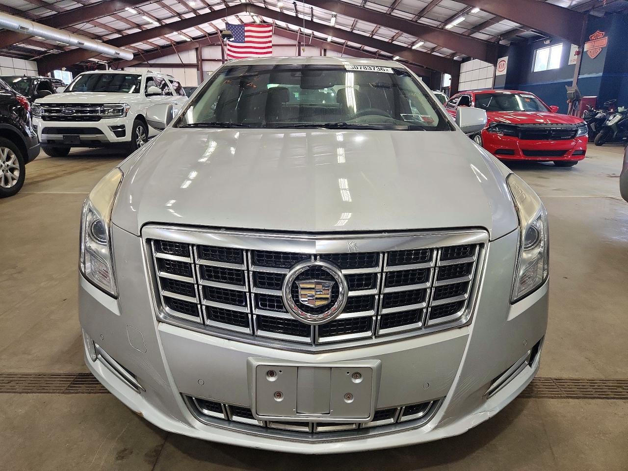 2013 CADILLAC XTS