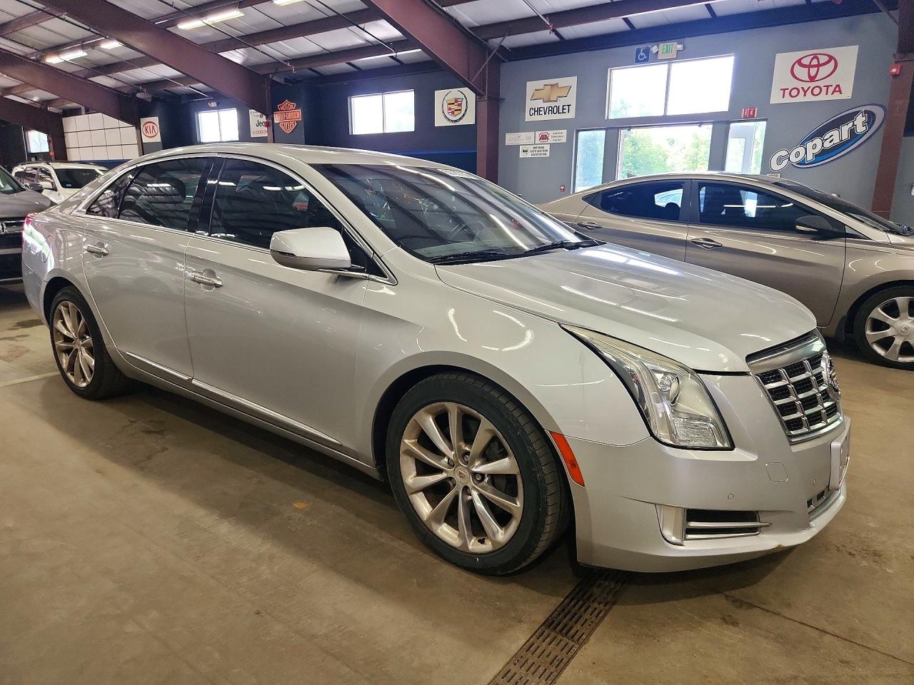 2013 CADILLAC XTS