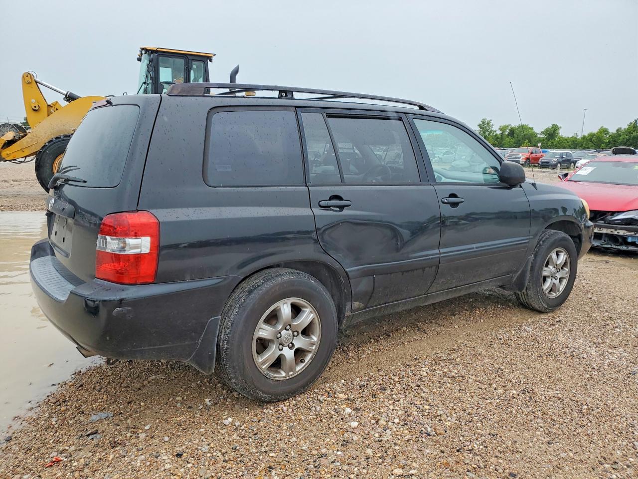 2005 TOYOTA HIGHLANDER