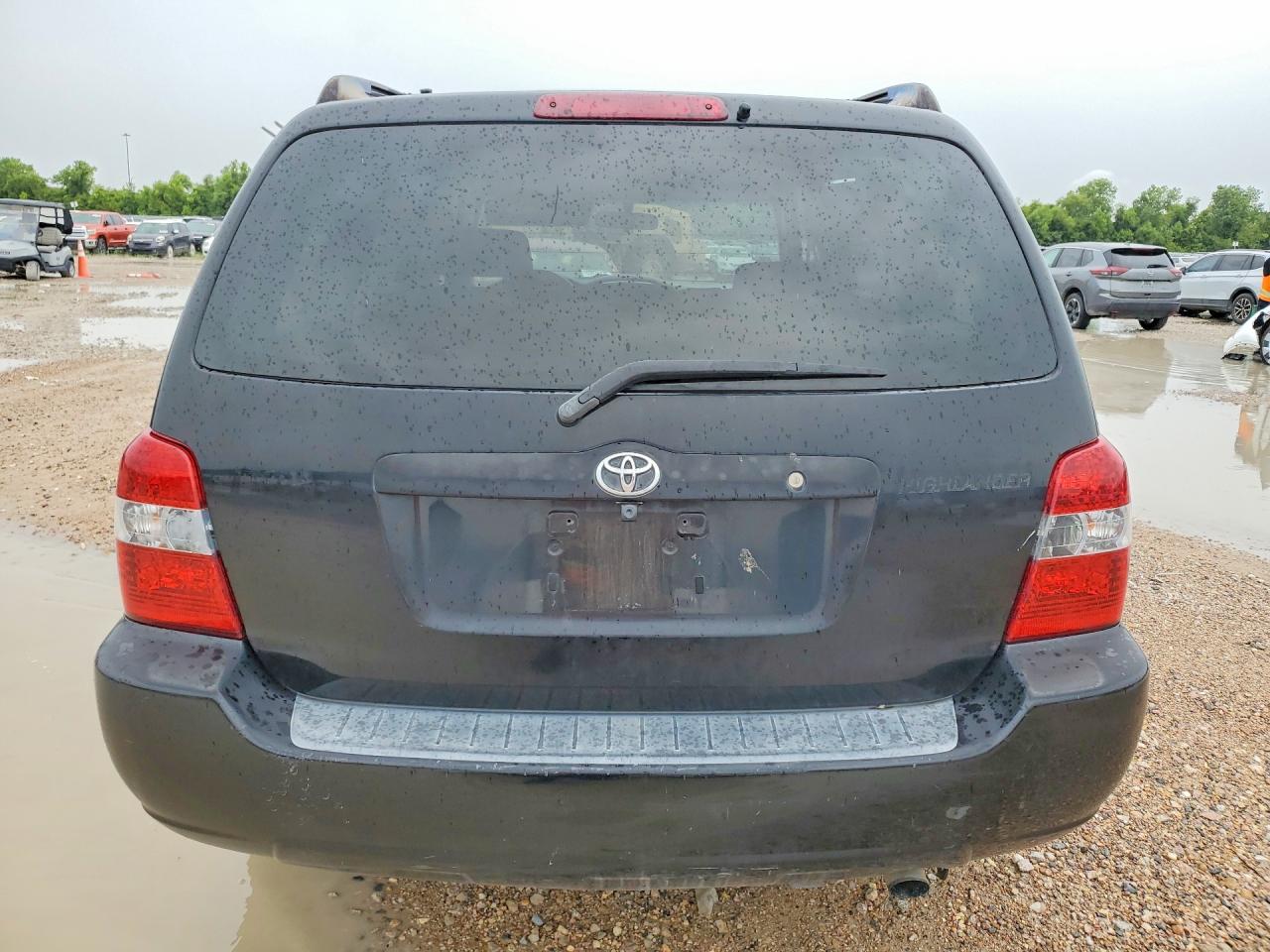 2005 TOYOTA HIGHLANDER