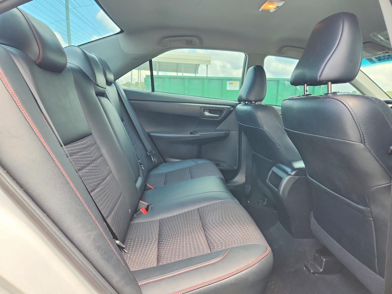 2015 TOYOTA CAMRY