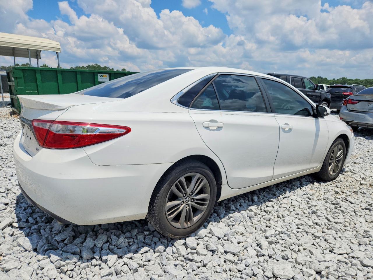 2015 TOYOTA CAMRY