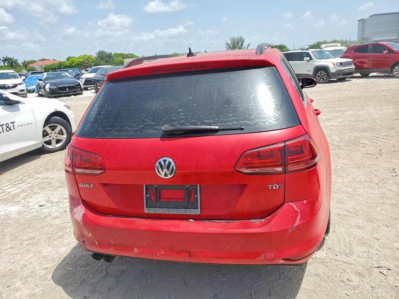 2015 VOLKSWAGEN GOLF
