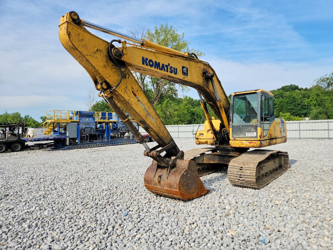 2006 KOMATSU EXCAVATOR
