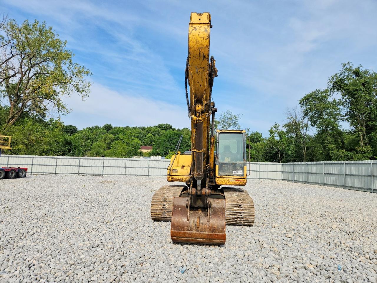 2006 KOMATSU EXCAVATOR