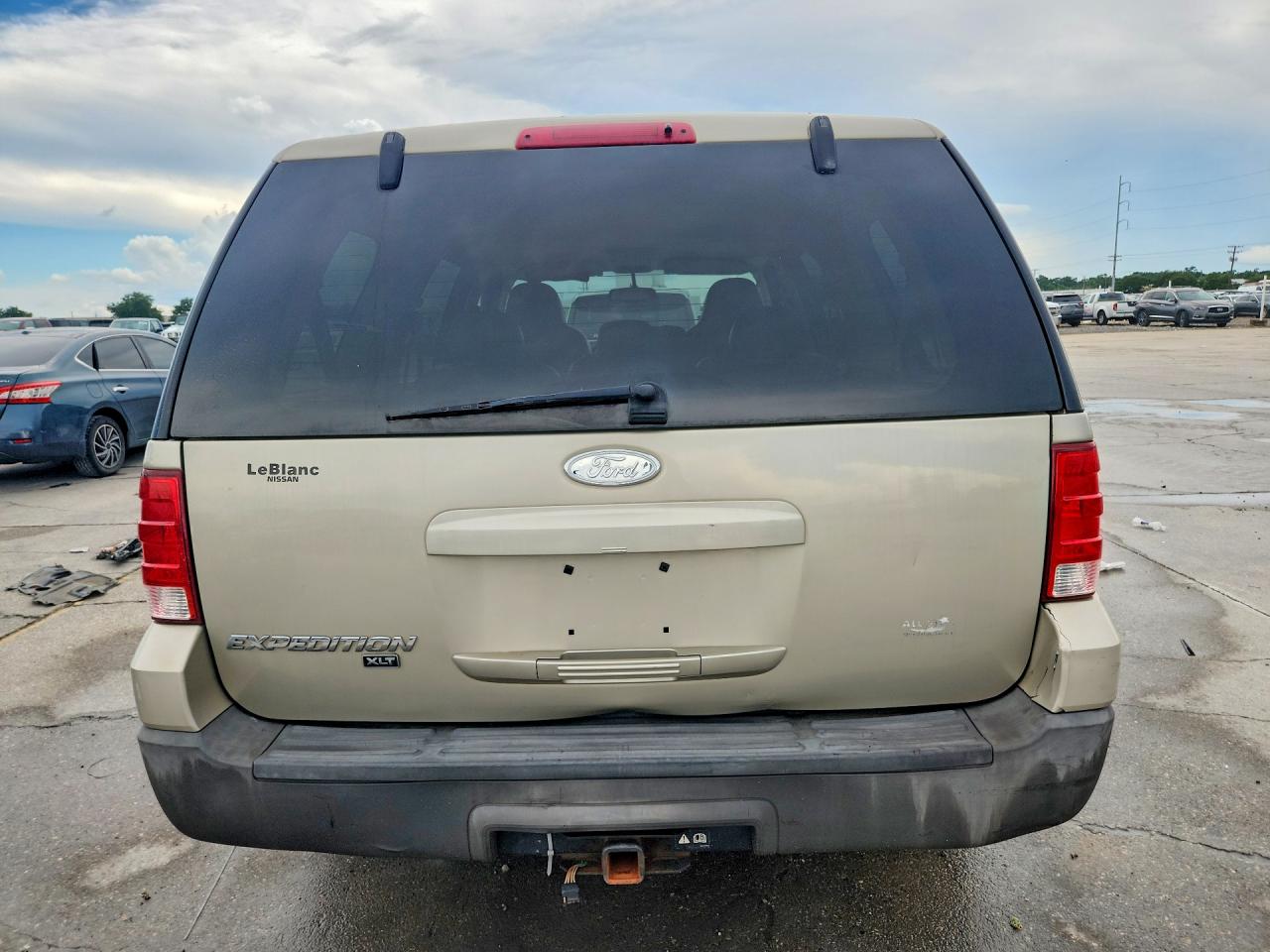 2004 FORD EXPEDITION