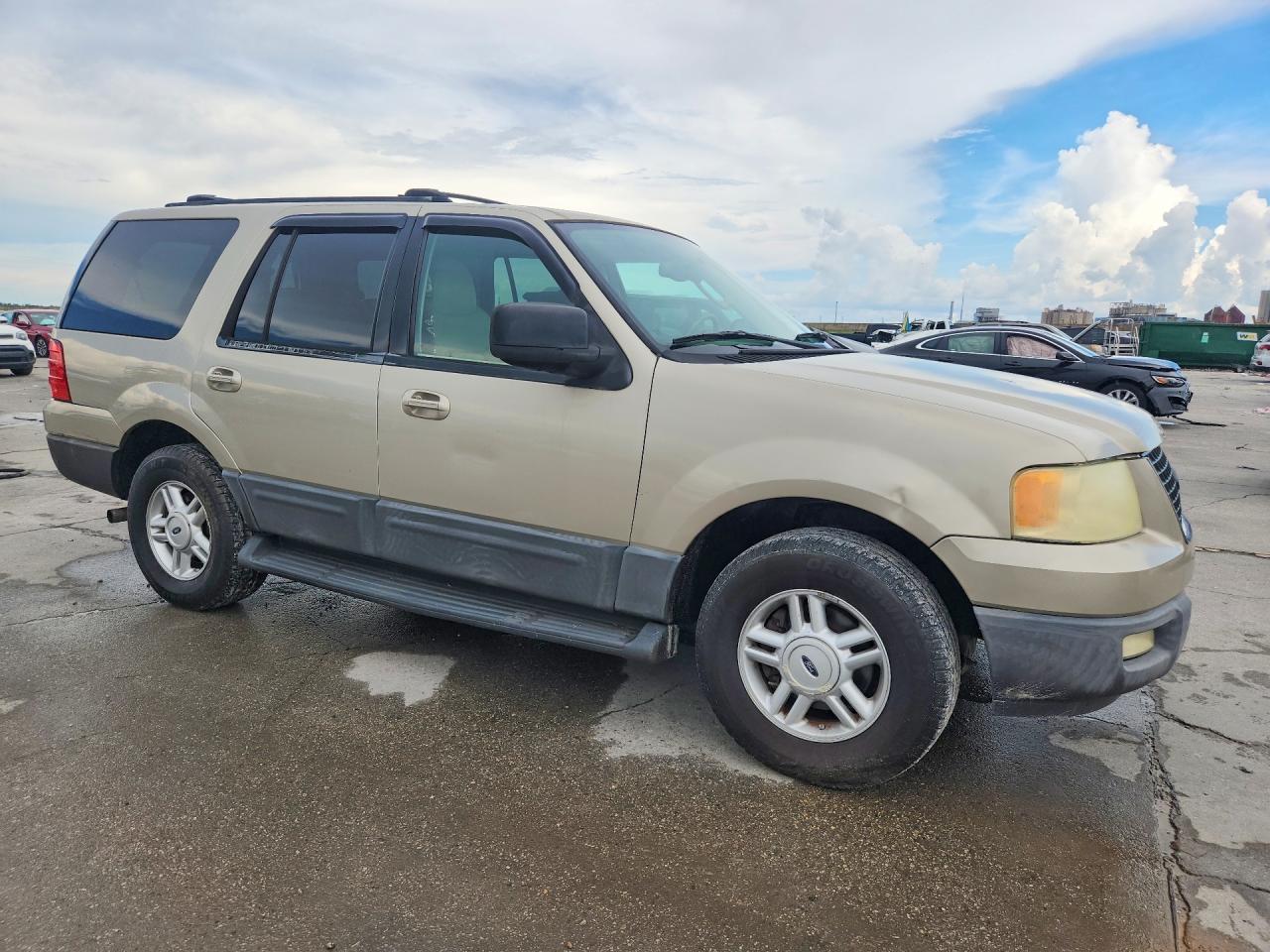2004 FORD EXPEDITION