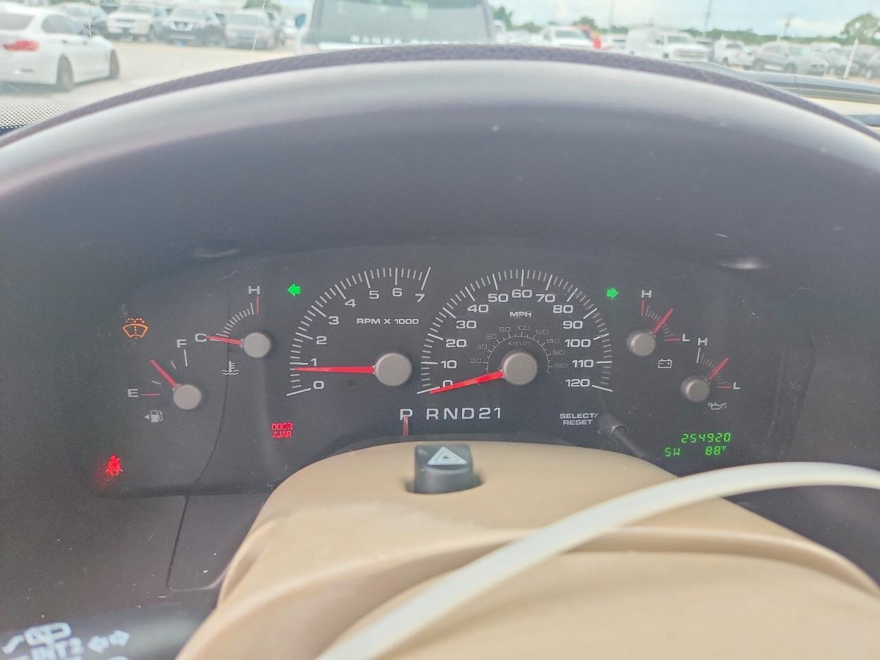 2004 FORD EXPEDITION