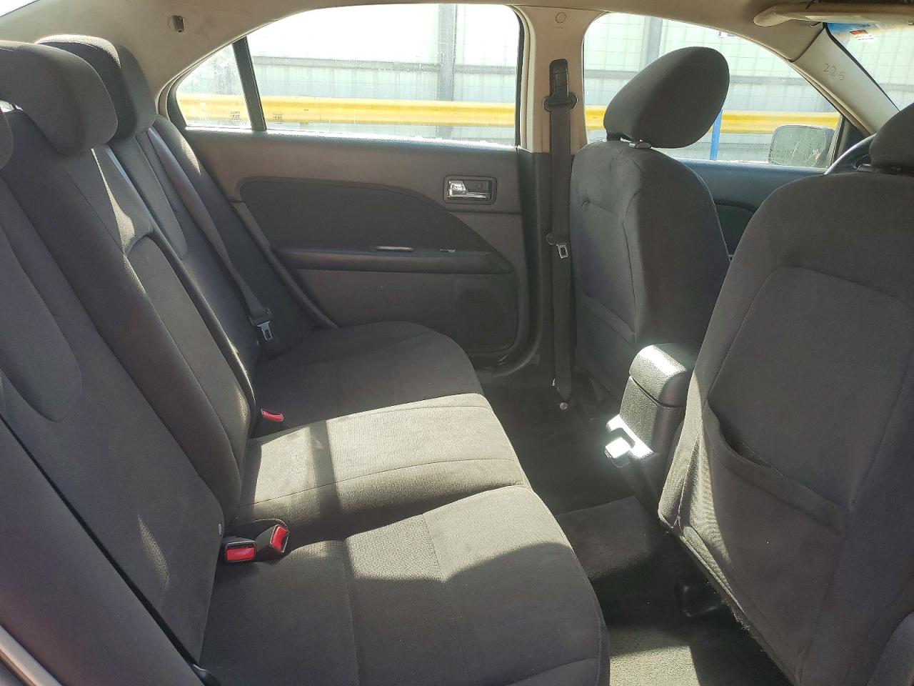 2010 FORD FUSION