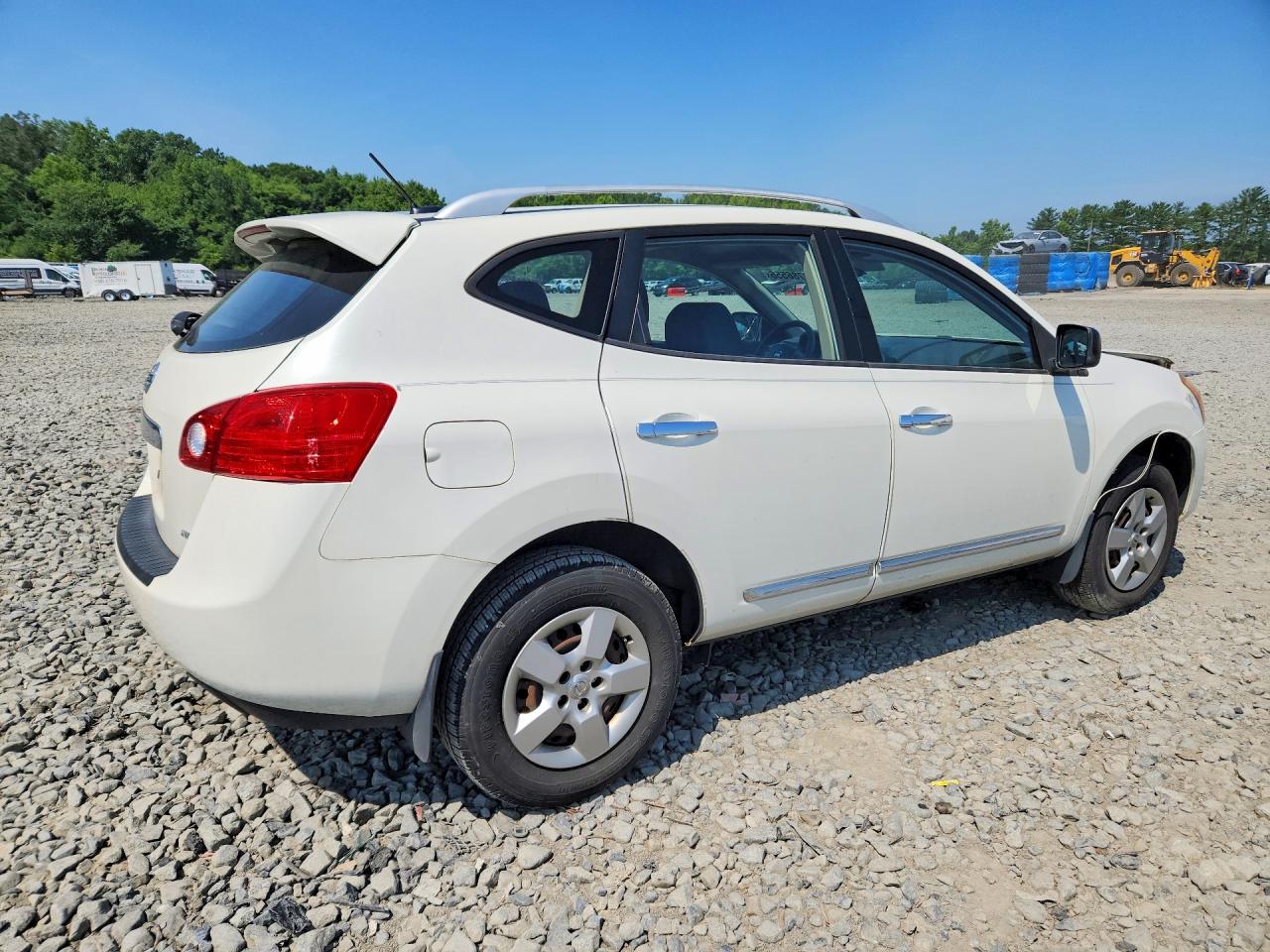 2015 NISSAN ROGUE