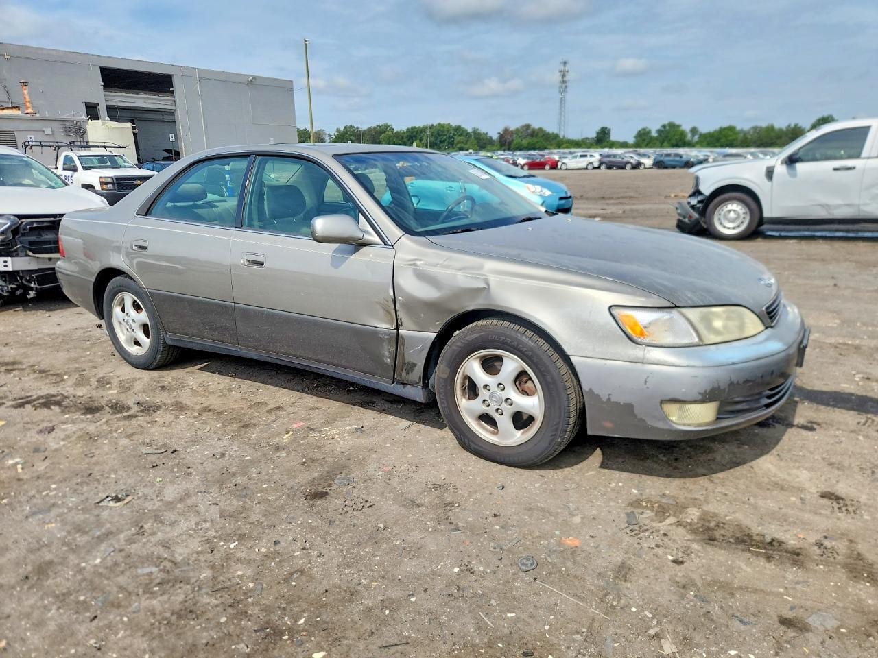 1998 LEXUS ES300