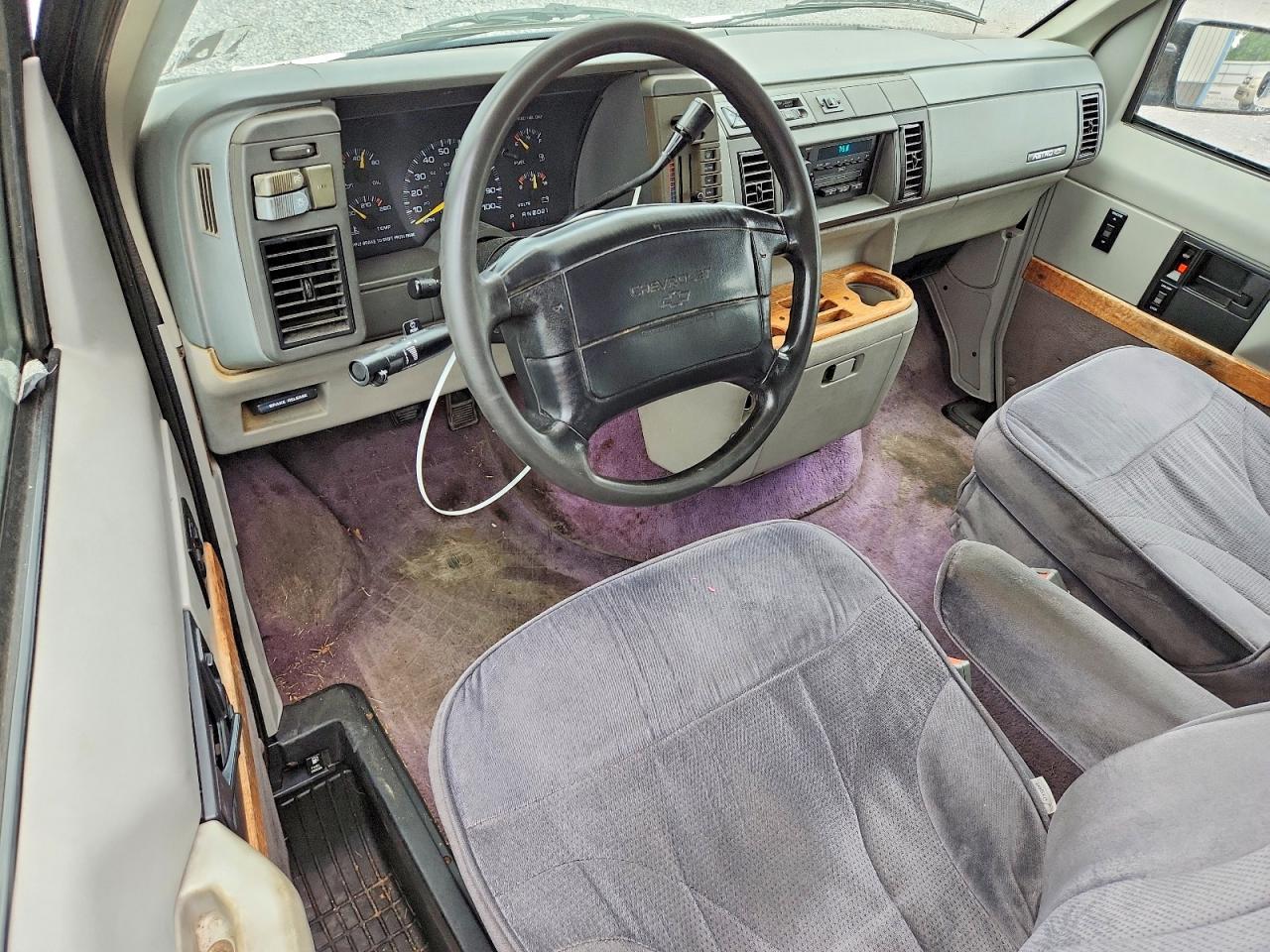 1994 CHEVROLET ASTRO