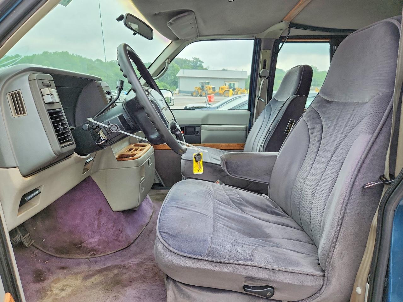 1994 CHEVROLET ASTRO