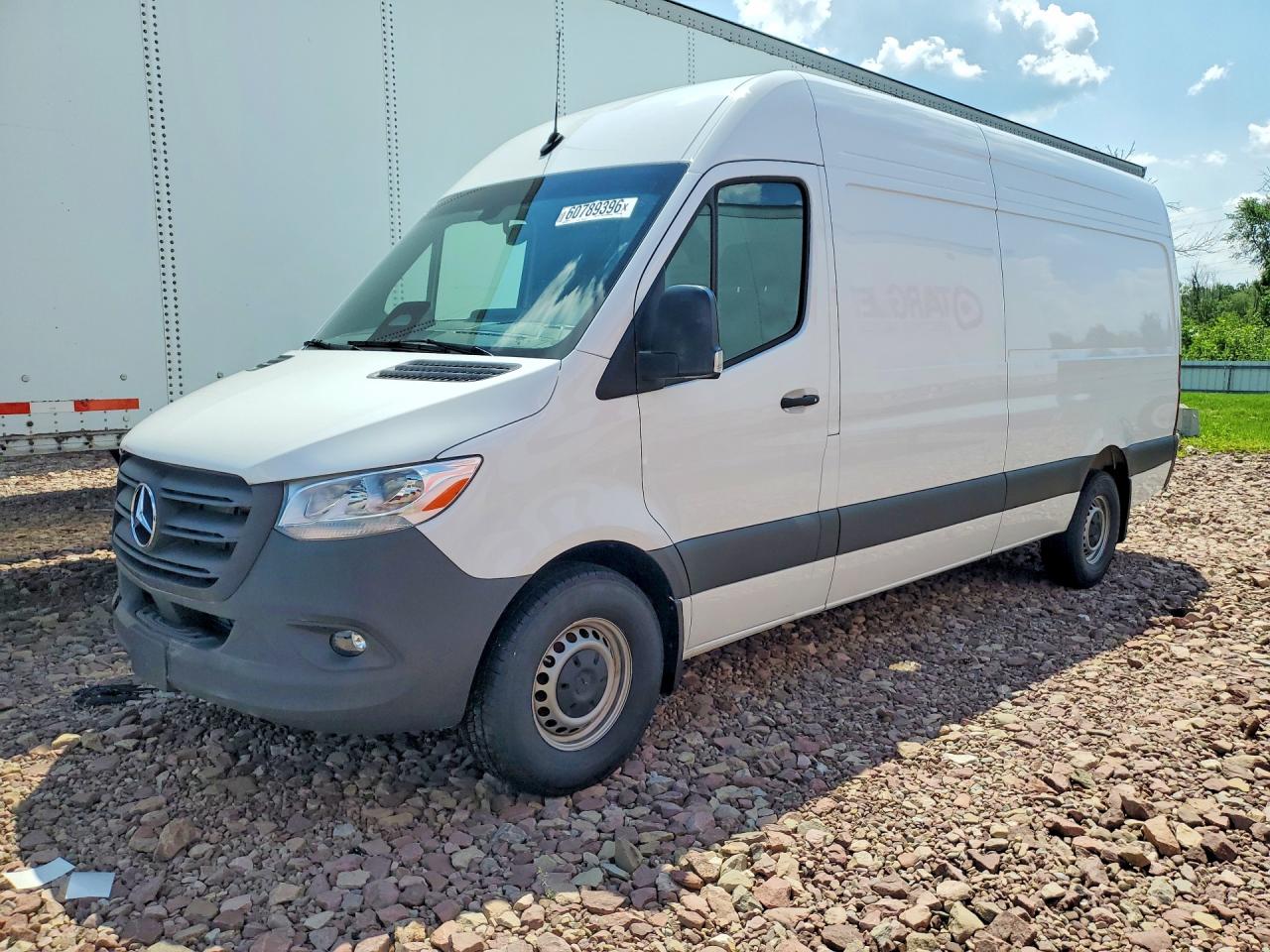 2025 MERCEDES-BENZ SPRINTER