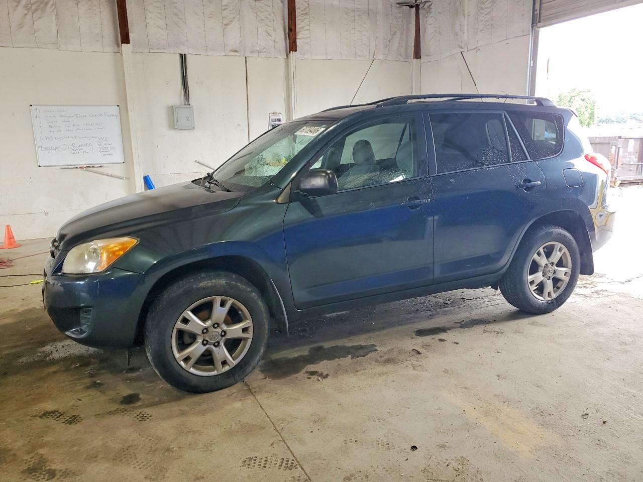 2011 TOYOTA RAV4