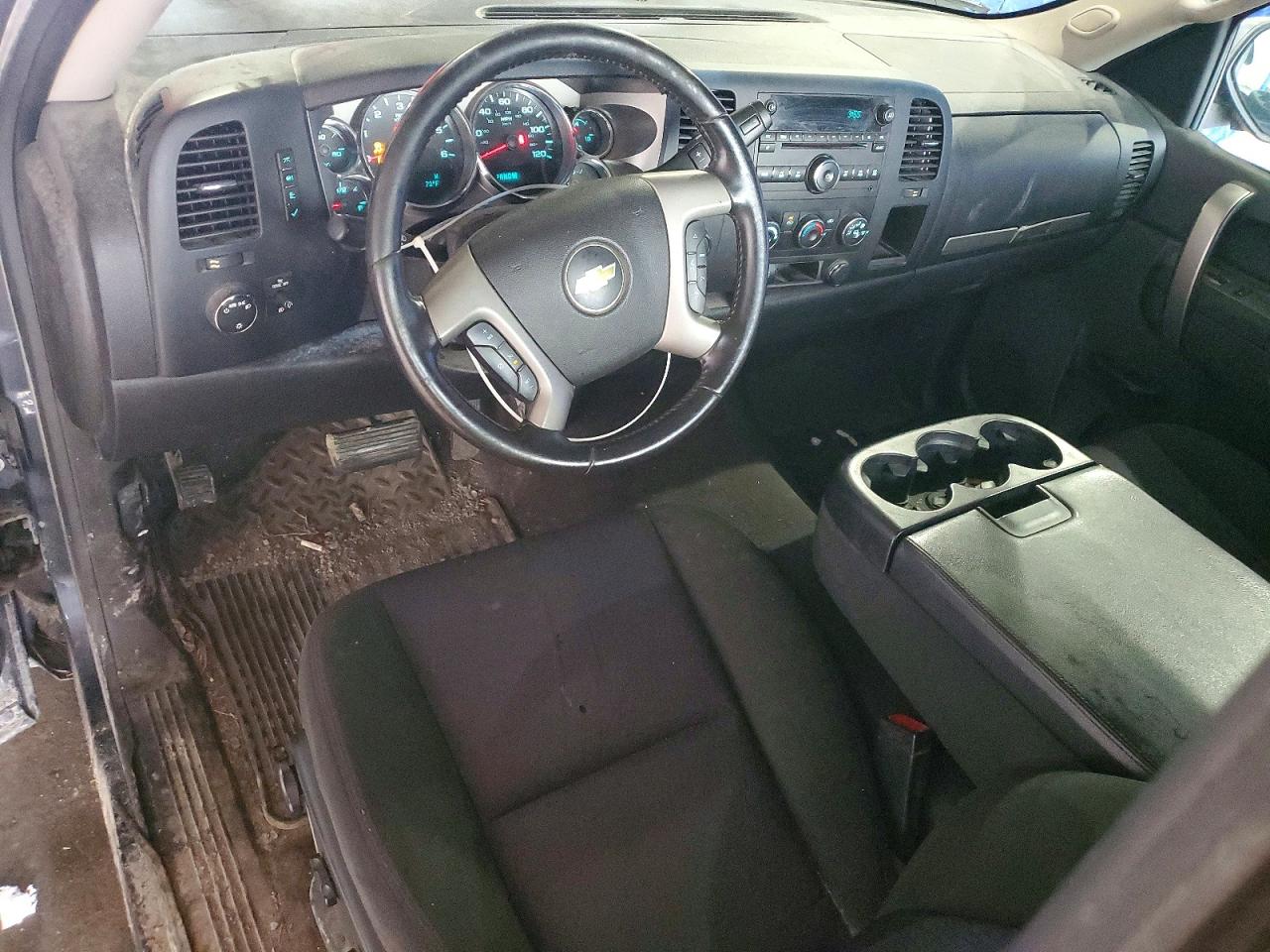 2013 CHEVROLET SILVERADO