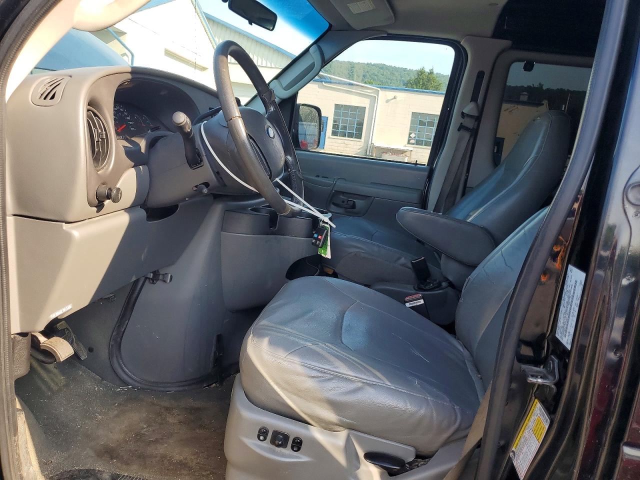 2007 FORD ECONOLINE