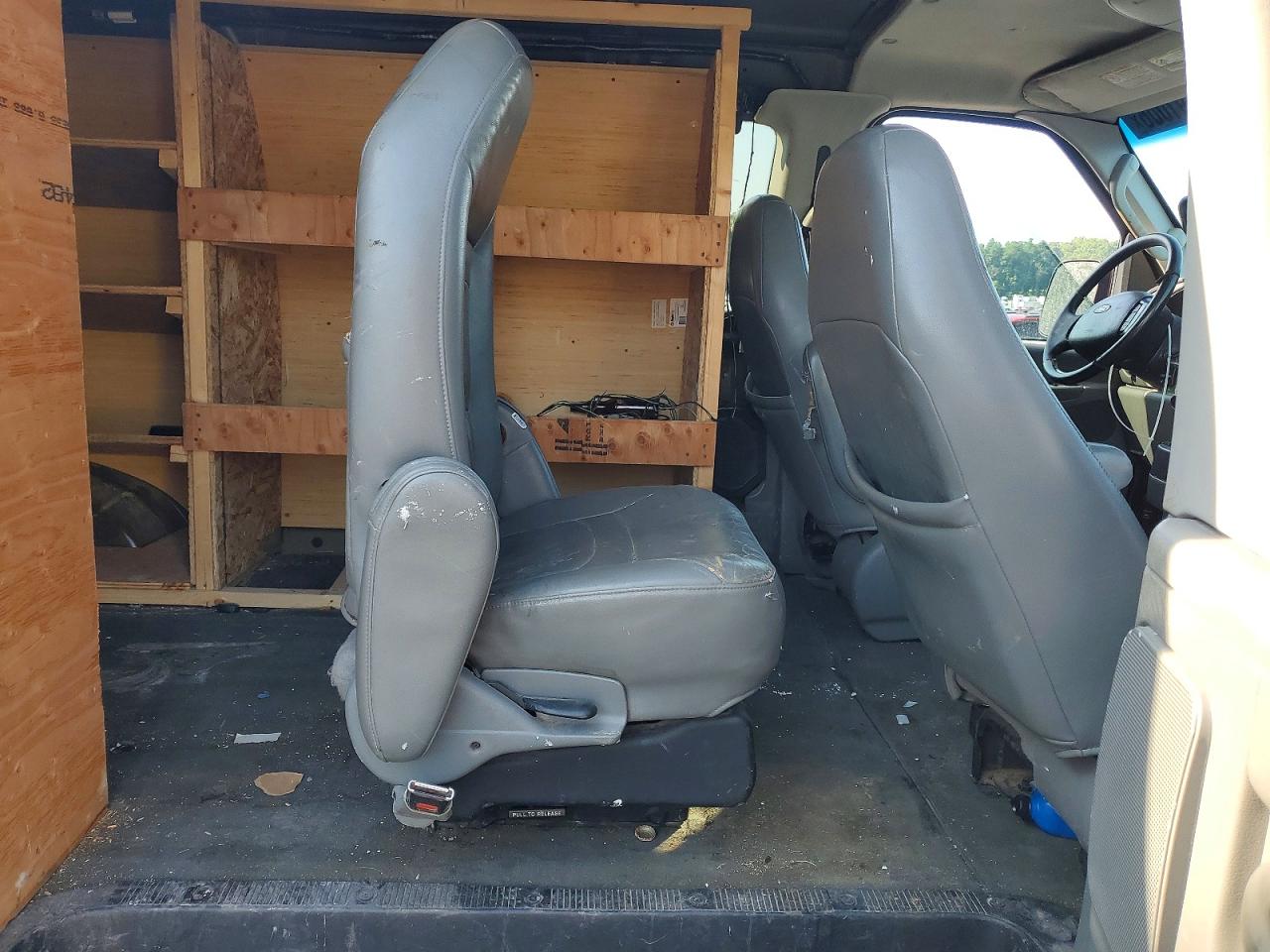 2007 FORD ECONOLINE