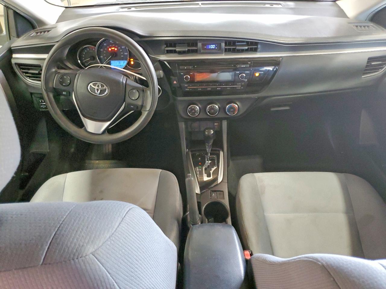 2015 TOYOTA COROLLA