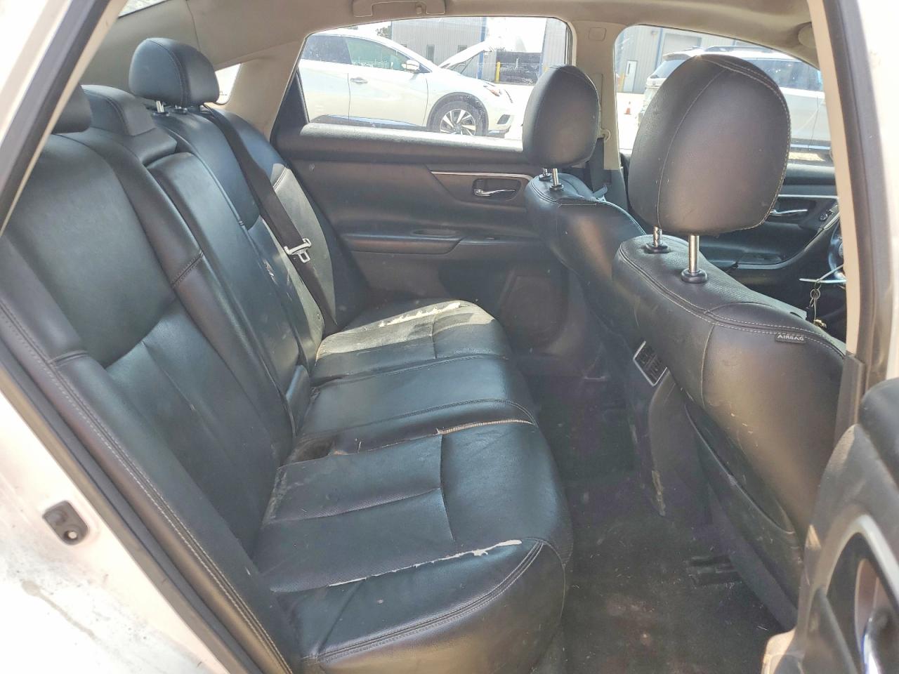 2016 NISSAN ALTIMA