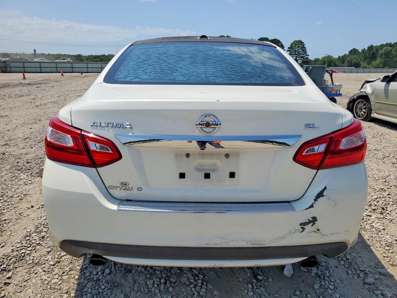 2016 NISSAN ALTIMA