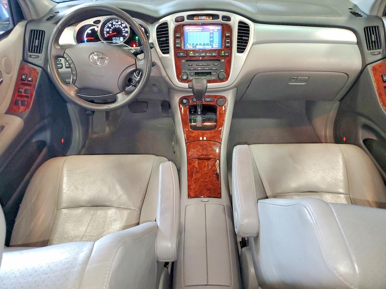 2006 TOYOTA HIGHLANDER
