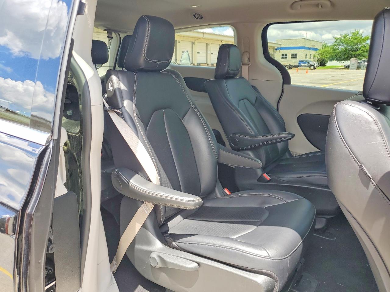 2024 CHRYSLER PACIFICA