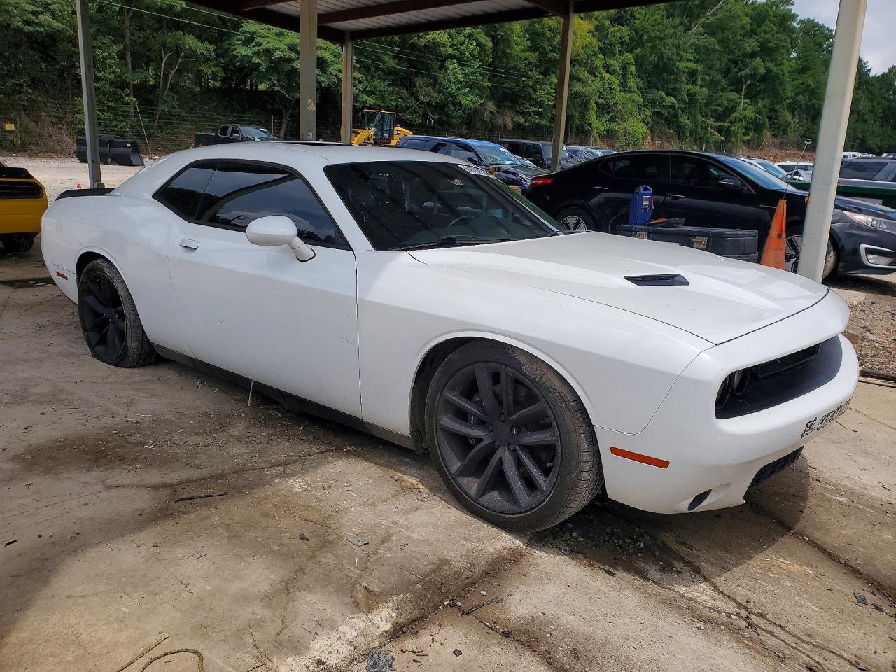 2016 DODGE CHALLENGER