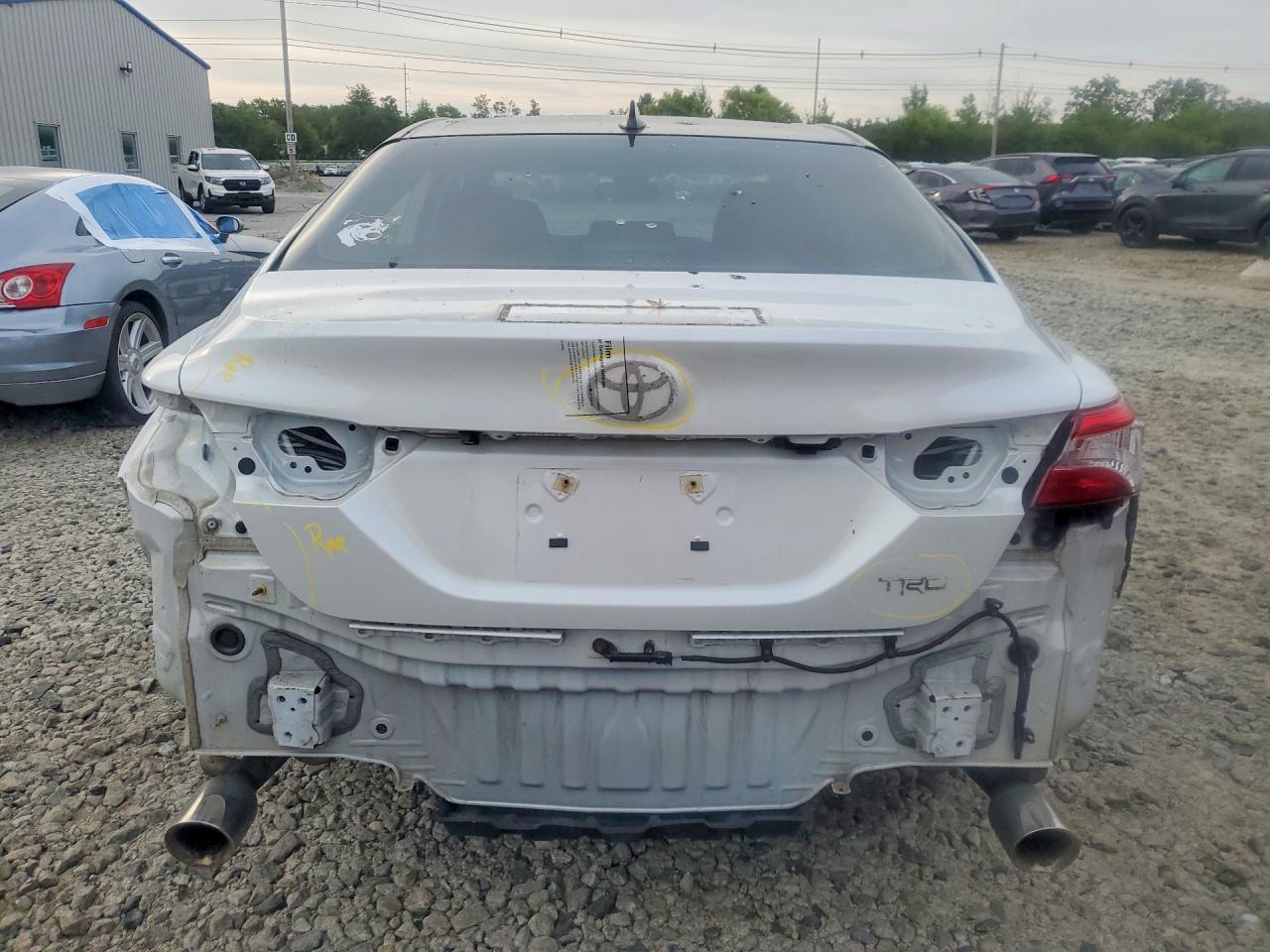 2020 TOYOTA CAMRY