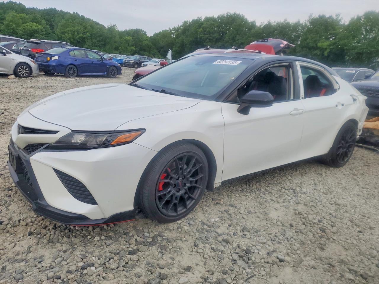 2020 TOYOTA CAMRY